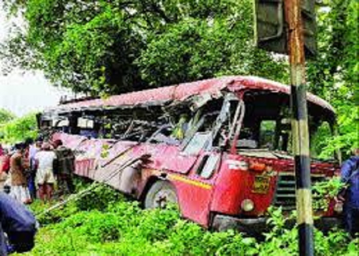  मृतांच्या नातेवाईकांना ५ लाखांची मदत