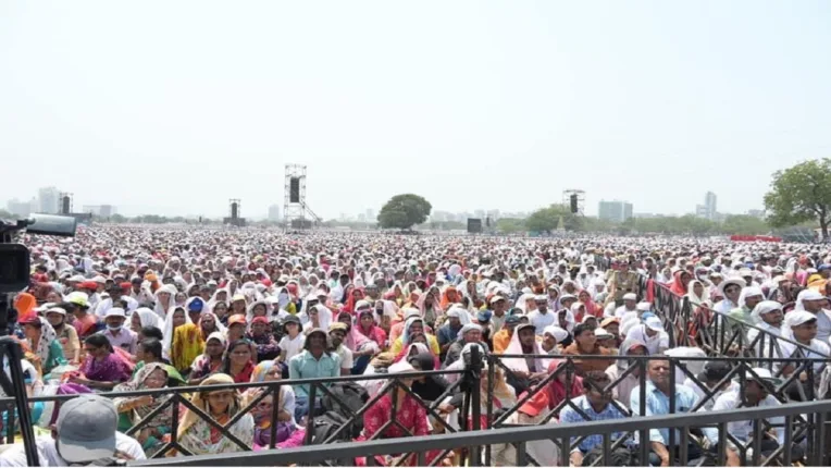  महाराष्ट्र भूषण प्रकरणी सदोष मनुष्यवधाचा गुन्हा दाखल करा