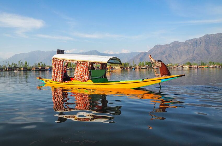  नेत्रदीपक नैसर्गिक सौंदर्याने आशीर्वादित, काश्मीर