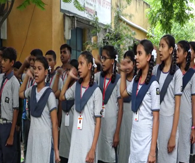  नागपूरात शाळा सुरू, विद्यार्थ्यांमध्ये उत्साह