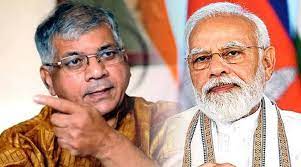 ॲड. प्रकाश आंबेडकर यांचा नरेंद्र मोदींवर निशाणा!