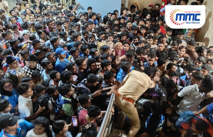  इंडियन टिमच्या स्वागतासाठी तरूणाईची वानखेडेवर तुफान गर्दी