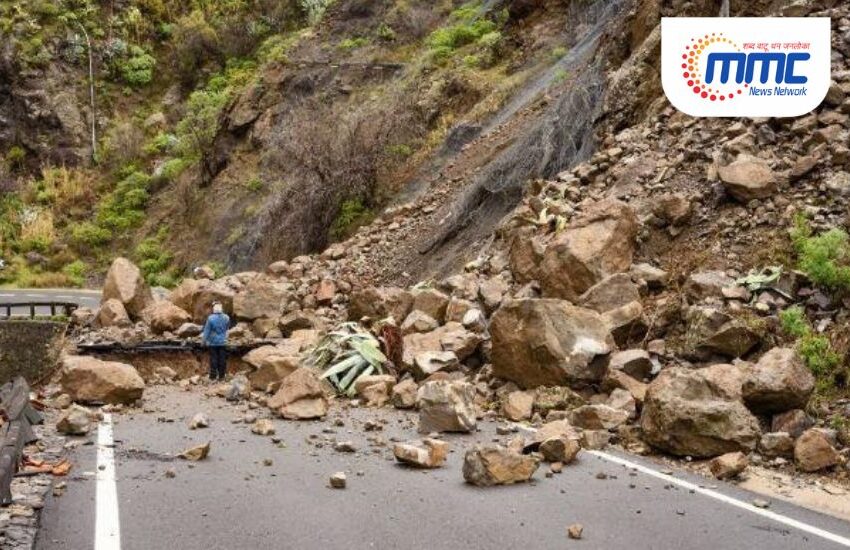  पुण्यात सिंहगड किल्ल्यावर जाणारा रस्ता बंद