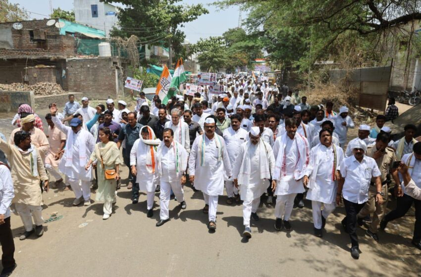  भाजपा आणि संघाचे काम विष पसरवून समाजात दुही माजवण्याचे