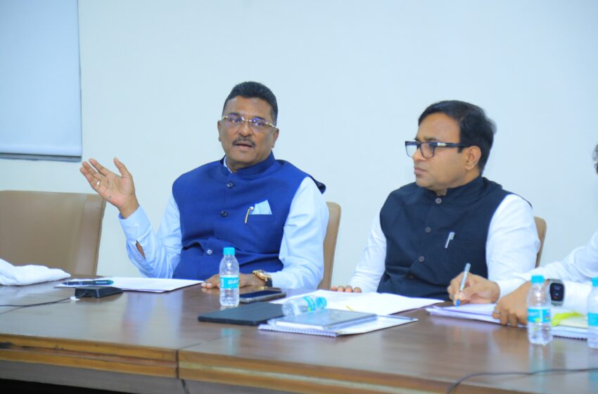  भाडेतत्त्वावरील इलेक्ट्रिक बस करार रद्द करण्याचे प्रताप सरनाईक यांचे आदेश
