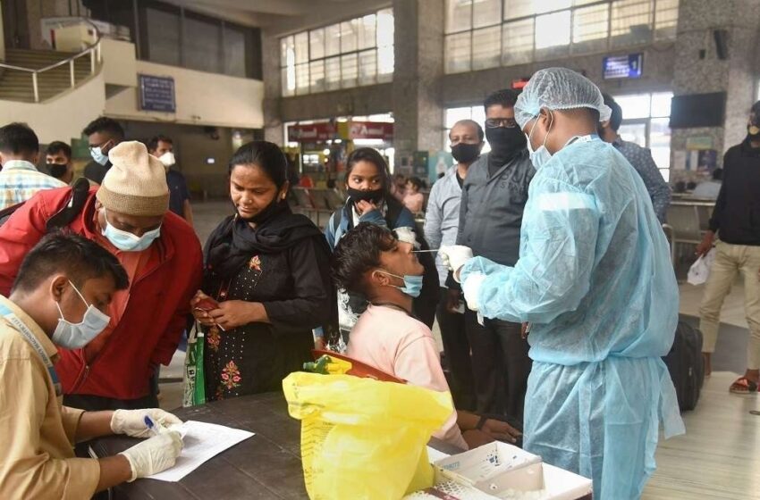  कोरोना पेशंटला मारून टाक! सरकारी डॉक्टरचा सहकाऱ्याला फोन, ऑडिओ क्लिप व्हायरल झाल्यानंतर गुन्हा दाखल