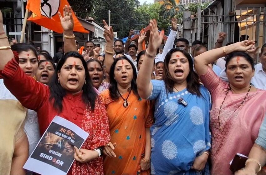  सिंदूर यशस्वी मोहिमेबाबत शिवसैनिकांचा जल्लोष