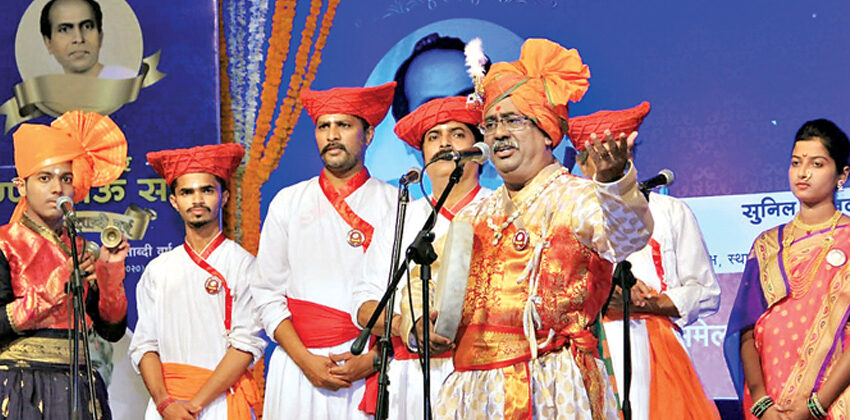 *शाहिरी लोककलेला उज्वल भवितव्य! *