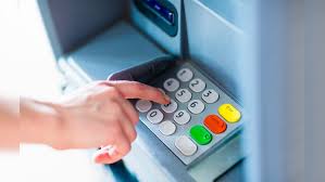 या बँकेने केली ATM शुल्कात वाढ