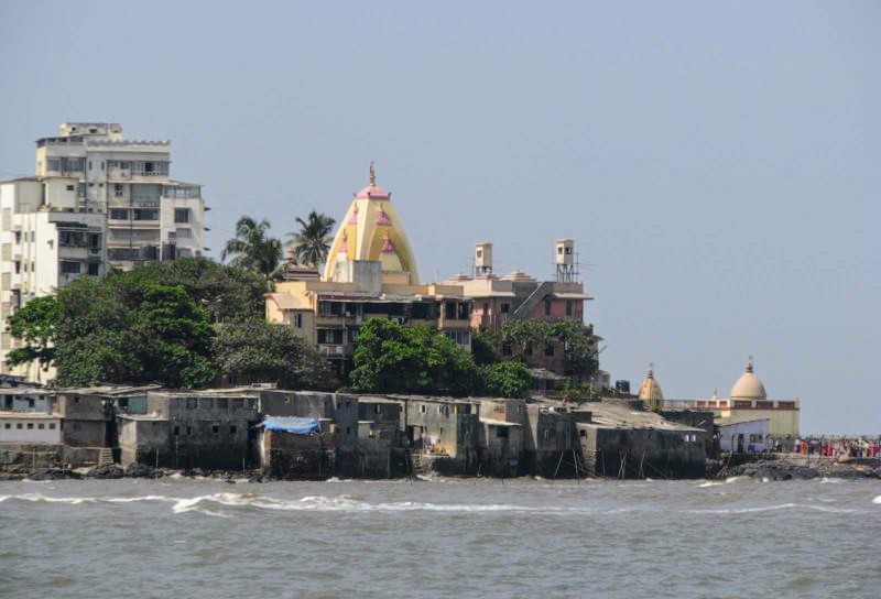 श्री महालक्ष्मी मंदिर न्यासतर्फे विद्यार्थ्यांना शिष्यवृत्ती अर्ज करण्यासाठी आवाहन