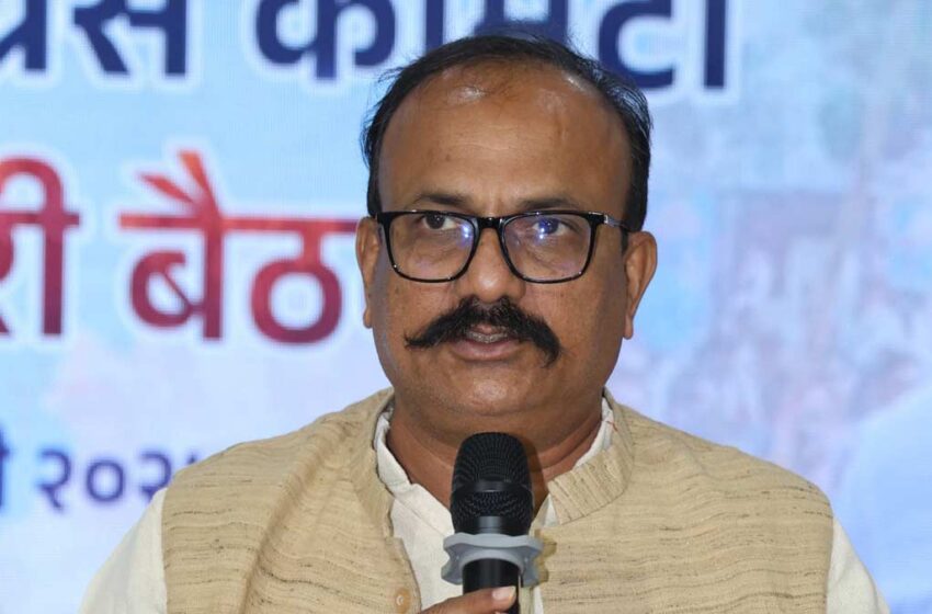  ‘जय गुजरात’ म्हणणारे एकनाथ शिंदे गुजरात व अमित शाहांचे गुलाम