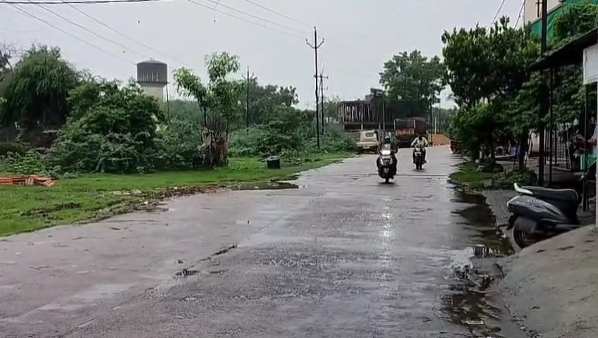  संततधार पावसाने, पुराने बारा गावांचा संपर्क तुटला; गोसेखुर्द धरणाचे ३३ गेट उघडले