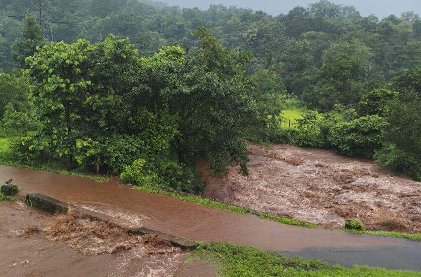  सह्याद्रीच्या पर्वतरांगांमध्ये ढगफुटी सदृश्य पाऊस, महाडमध्ये पूर स्थिती…