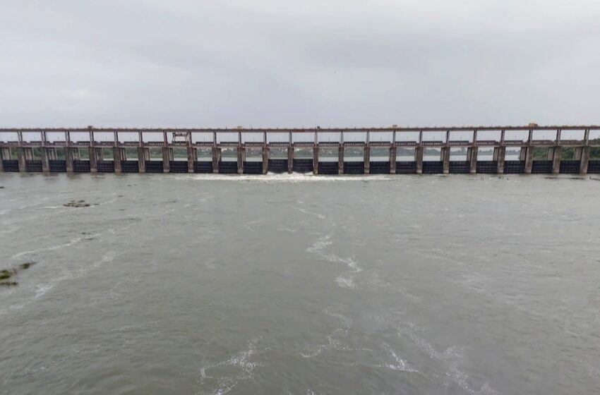  हतनूर धरणातील पाण्याचा विसर्ग, तापीची पातळी वाढली