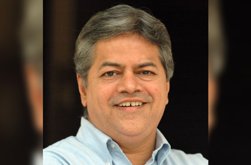 राजकीय पक्षाचा चेहरा राहिलेली व्यक्ति न्यायालयाचा चेहरा असणे योग्य आहे का ?
