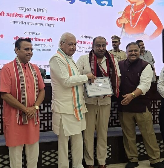  अली दारूवाला यांना पहिला दारा शिकोह राष्ट्रीय पुरस्कार दिल्लीत प्रदान