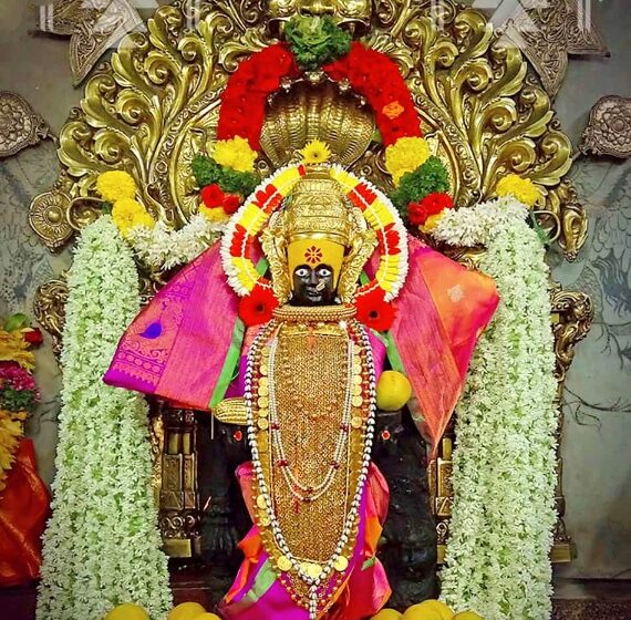  श्री महालक्ष्मी अंबाबाई मंदिरात शारदीय नवरात्र उत्सवात घटस्थापना…