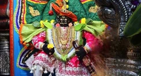  दख्खनचा राजा श्रीजोतिबाची सोहम कमळ पुष्पात सालंकृत महापूजा