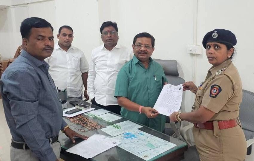  कॉटनग्रीन रेल्वे स्थानक लवकरच स्कायवॉकला जोडणार