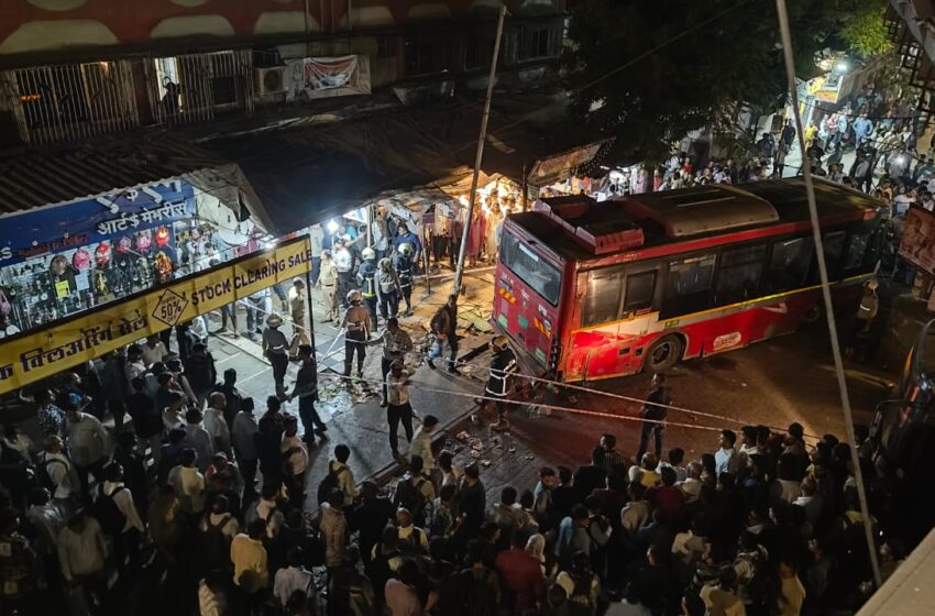  बस शिरली रांगेत उभ्या लोकांमध्ये! सहा ठार, २५ जखमी