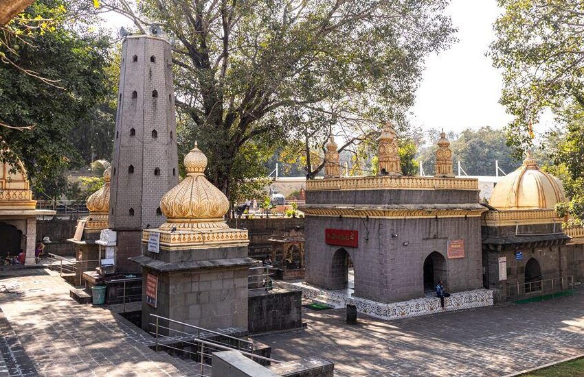  महाशिवरात्री निमित्त सोमेश्वरवाडी येथील श सोमेश्वर मंदिर परिसरात स्वच्छता अभियान : नगरसेवक सनी निम्हण