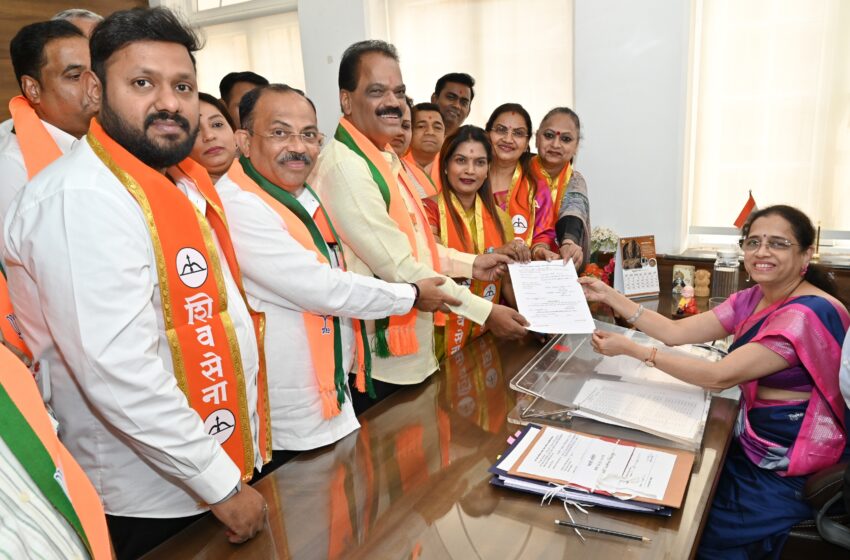  बृहन्मुंबई महानगरपालिका स्थायी समिती अध्यक्षपदासाठी व विविध समित्यांसाठी उमेदवारी अर्ज दाखल.